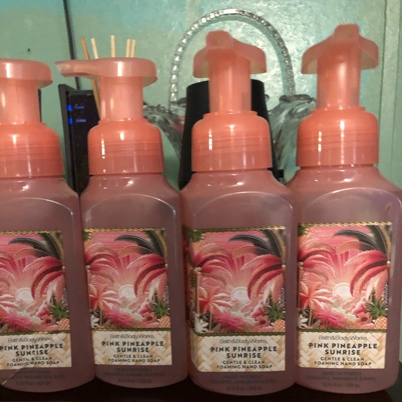 Bath & Body Works Other - Bath & Body Works Pink Pineapple Sunrise Foaming Hand Soap (4)